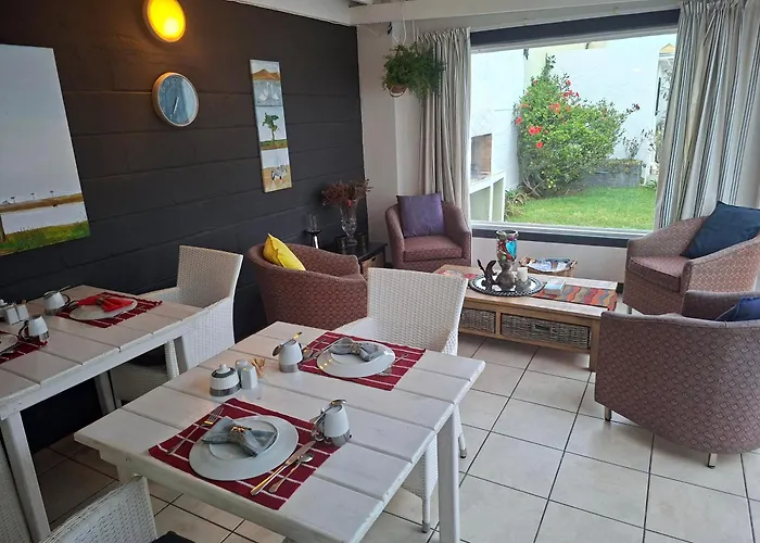 Pebble Stone House Bed & Breakfast Swakopmund